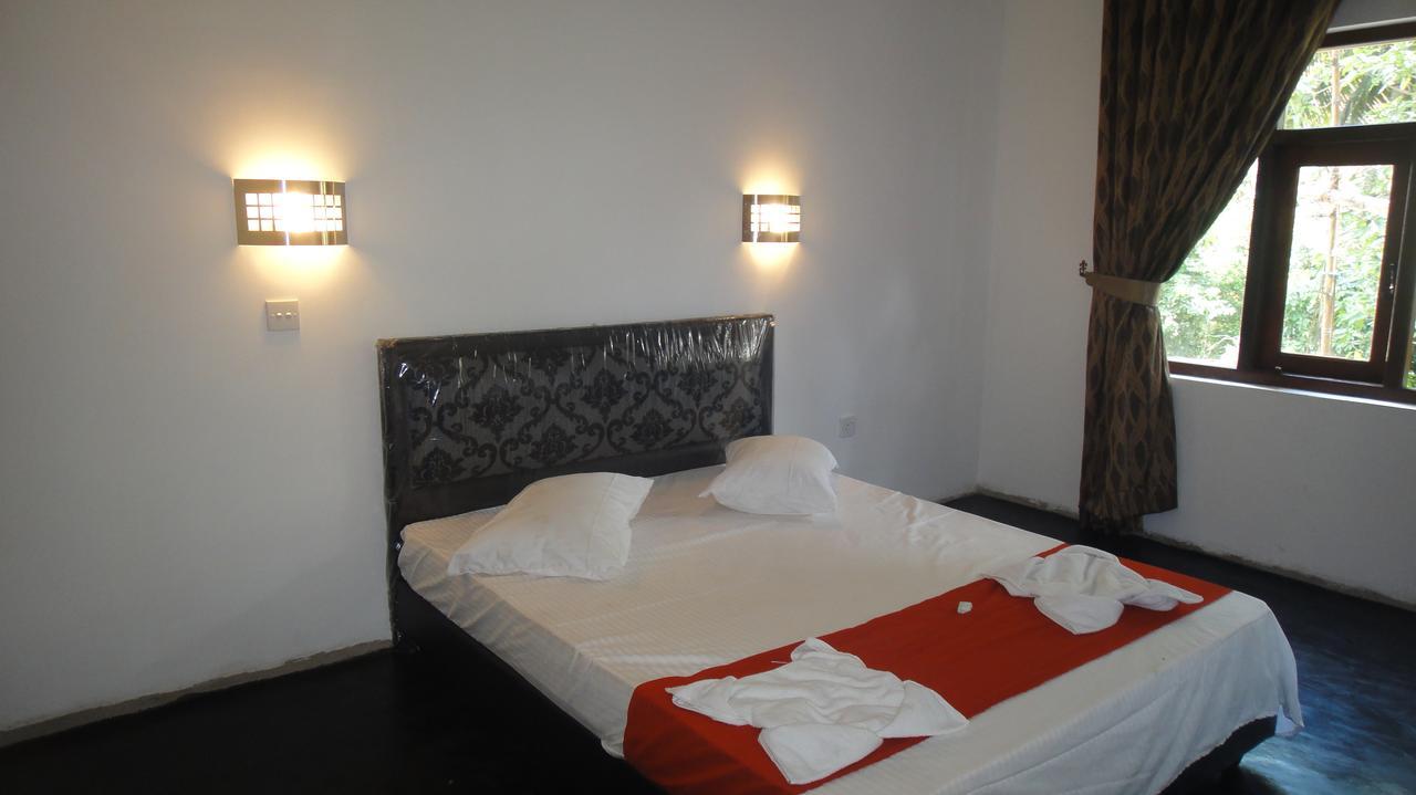 The Kingston Hotel Кирибатгода Экстерьер фото