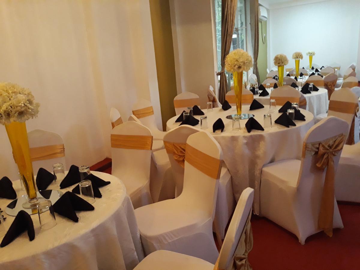 The Kingston Hotel Кирибатгода Экстерьер фото